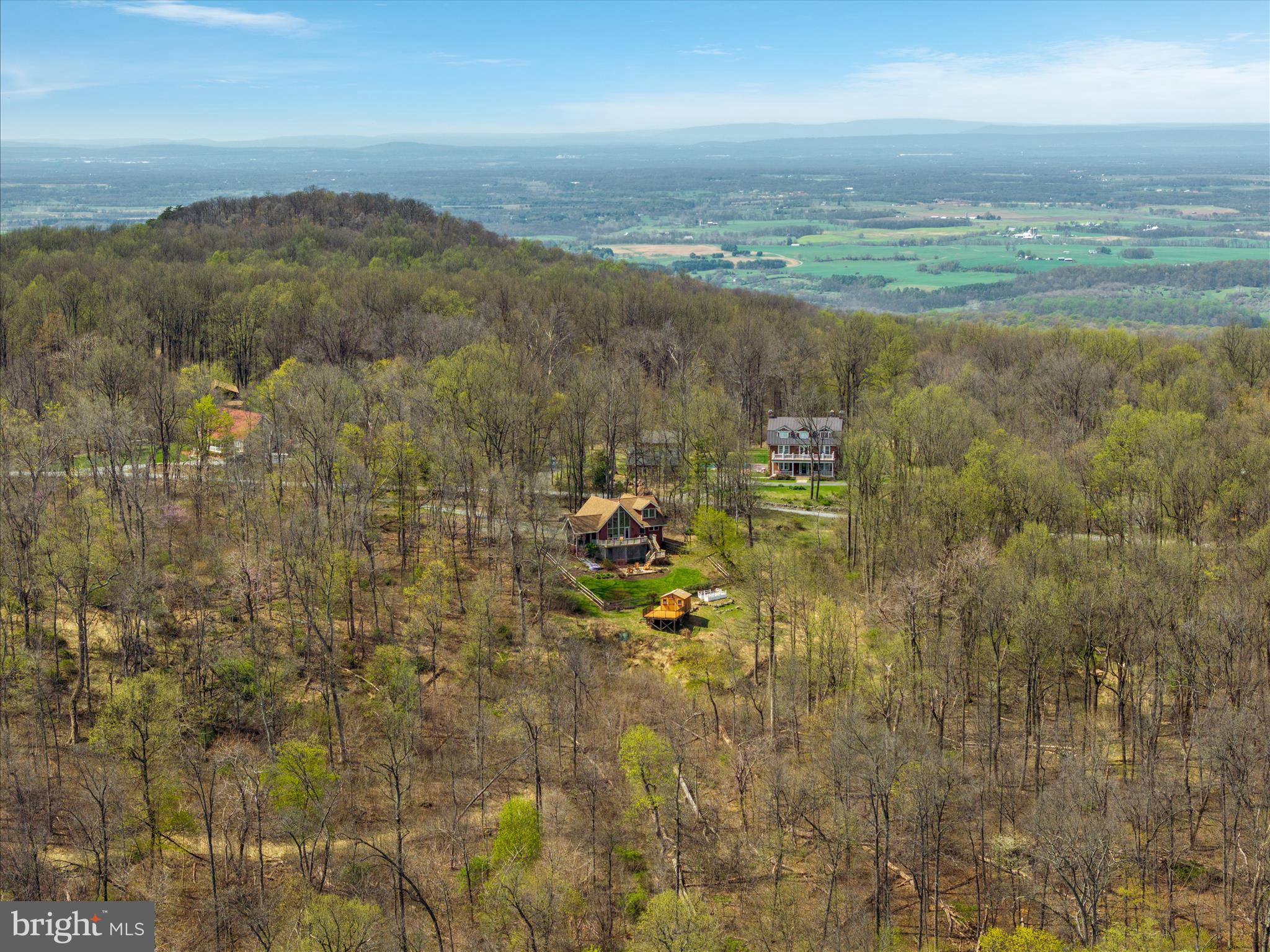 17352 Raven Rocks Road Round Hill, VA 20141 - Photo 34 of 47 a view of city and mountain