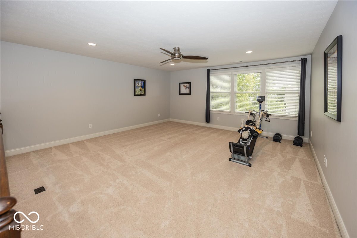 9976 Win Star Way Fishers, IN 46040 - Photo 18 of 51