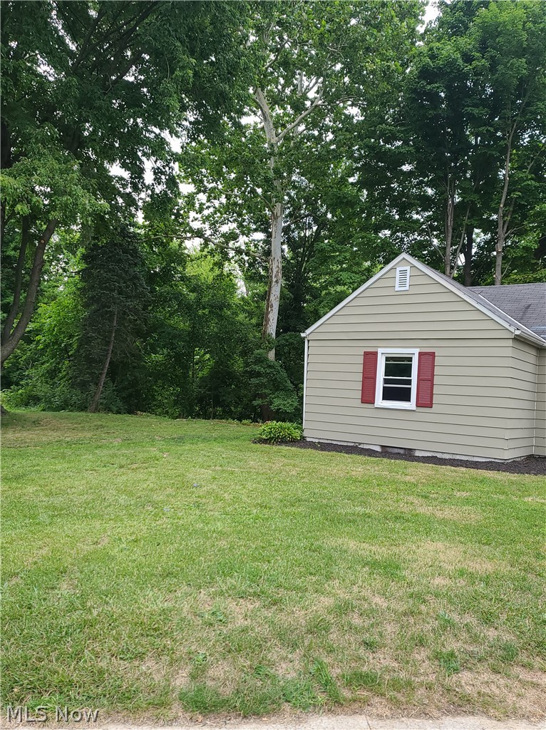 38227 Butternut Ridge Road North Ridgeville, OH 44039 - Photo 3 of 35 Gallery Image 3