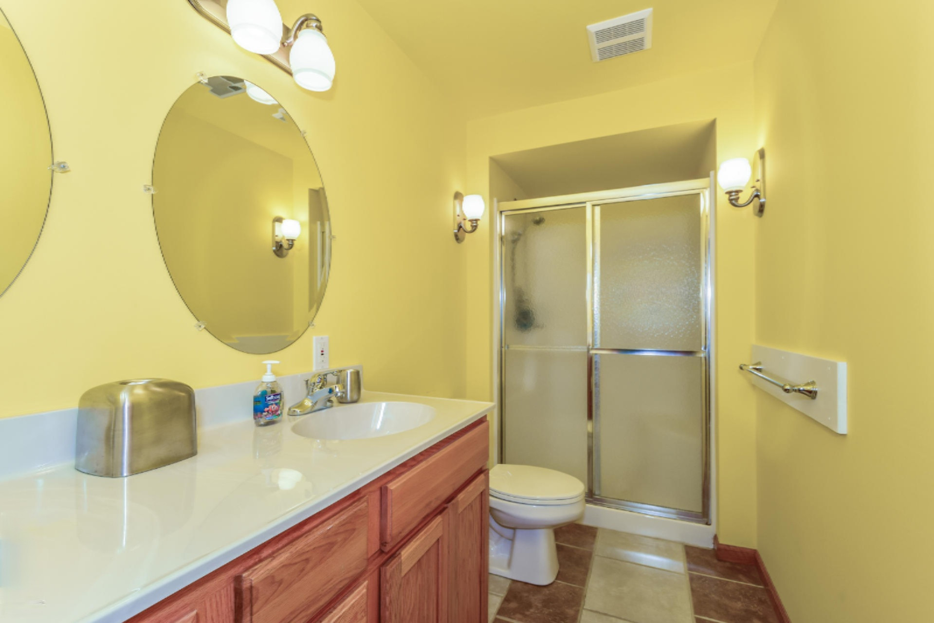 8574 Ridgebluff Drive Southwest Byron Center, MI 49315 - Photo 36 of 52 036-Bathroom-4667187-medium