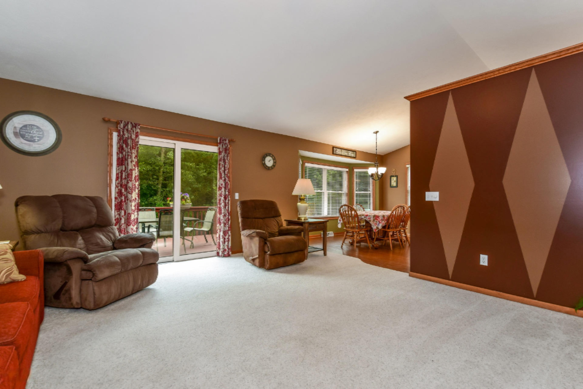 8574 Ridgebluff Drive Southwest Byron Center, MI 49315 - Photo 8 of 52 008-Living_Room-4667173-medium