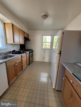$2,985 | 120 Northwood Drive, Lutherville-Timonium, MD 21093