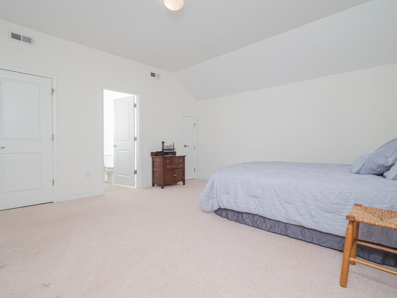 1414 Rodessa Run Raleigh, NC 27607 - Photo 22 of 30 In Law Suite