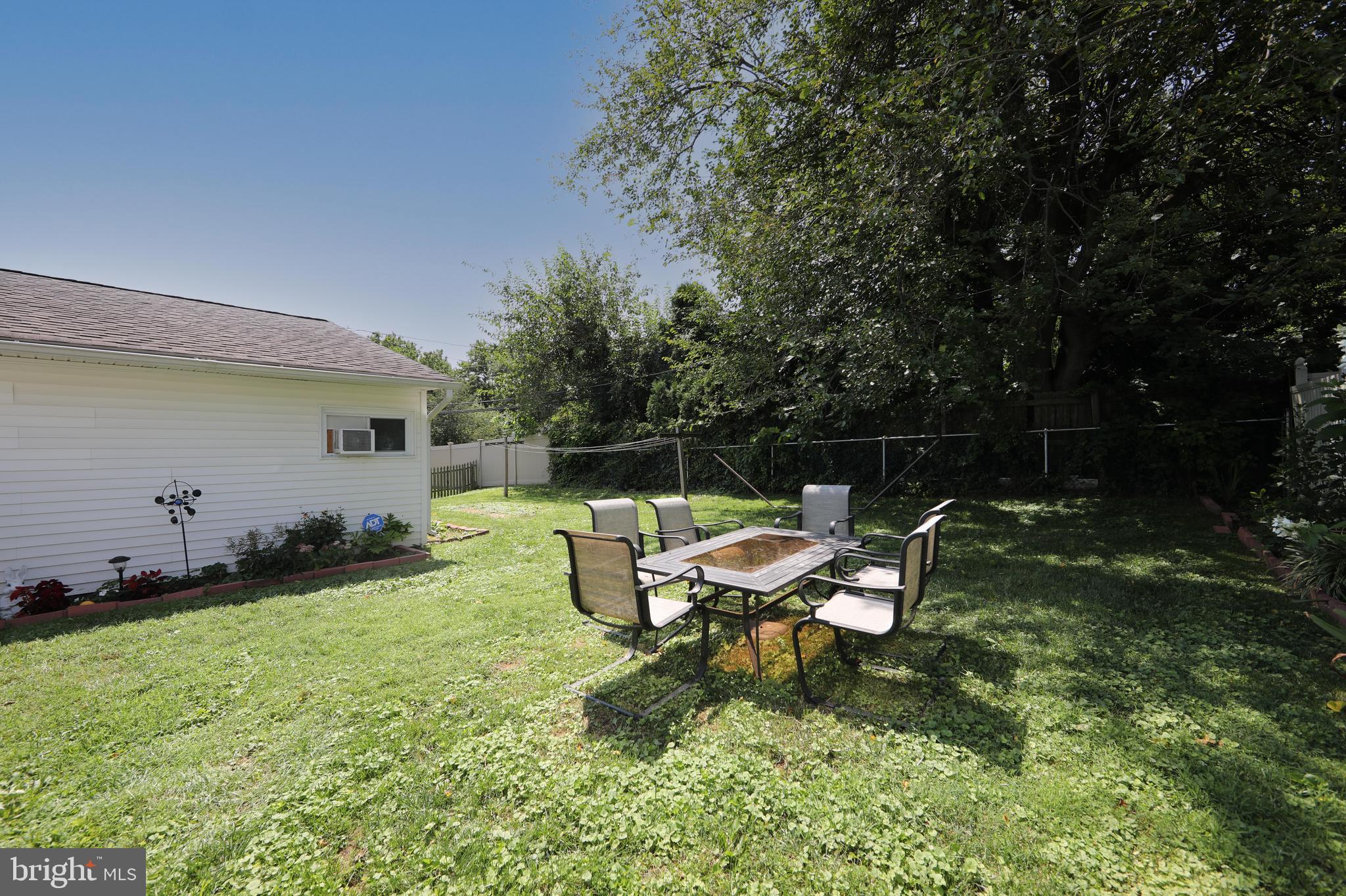 11 Gable Hill Road Levittown, PA 19057 - Photo 6 of 23 Gallery Image 6