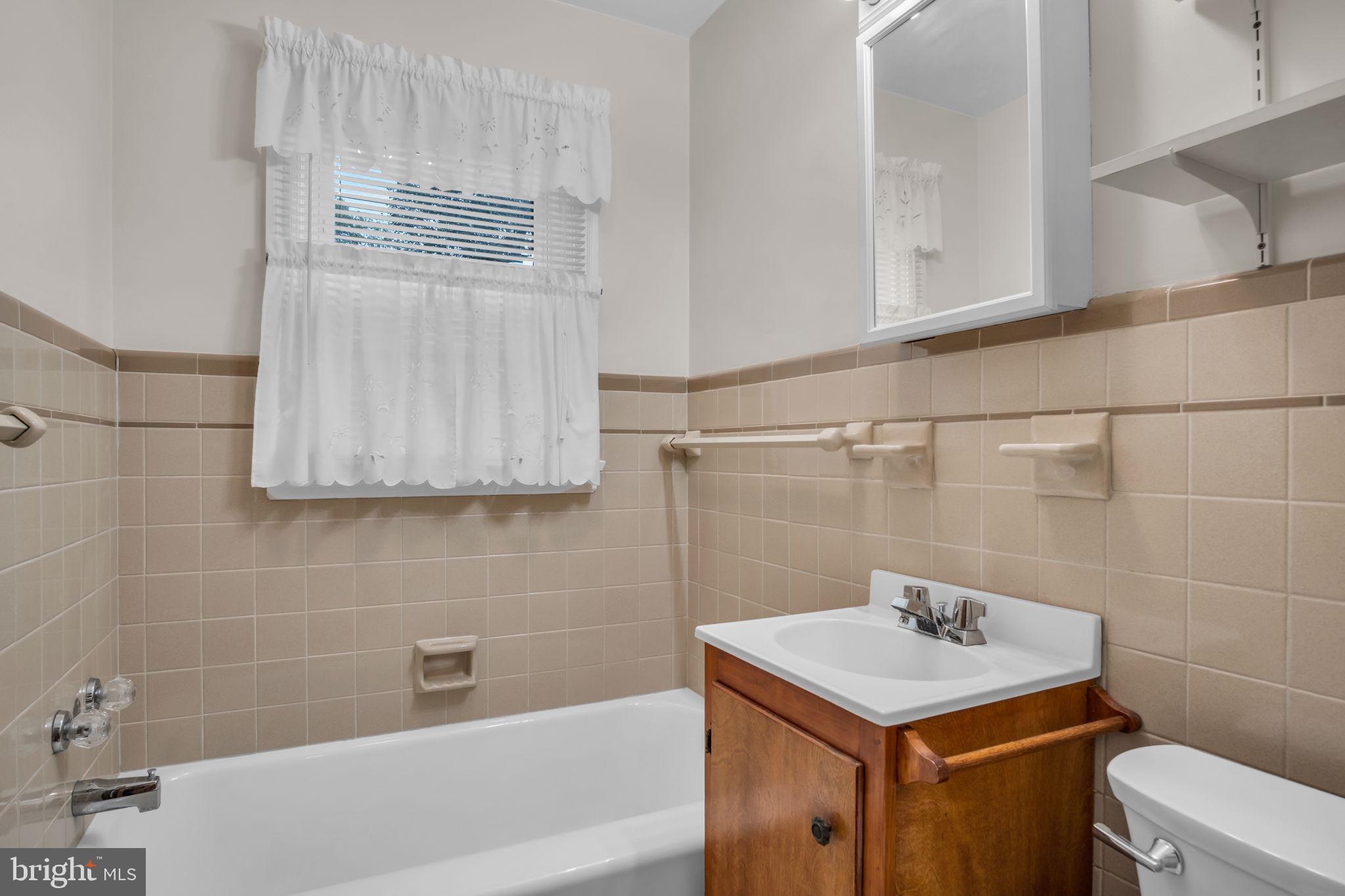 1820 Ridgeview Drive Carlisle, PA 17013 - Photo 17 of 27 Gallery Image 17
