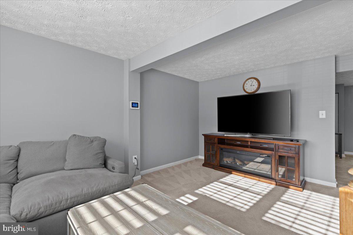 2408 Beechnut Place Odenton, MD 21113 - Photo 2 of 30 Gallery Image 2