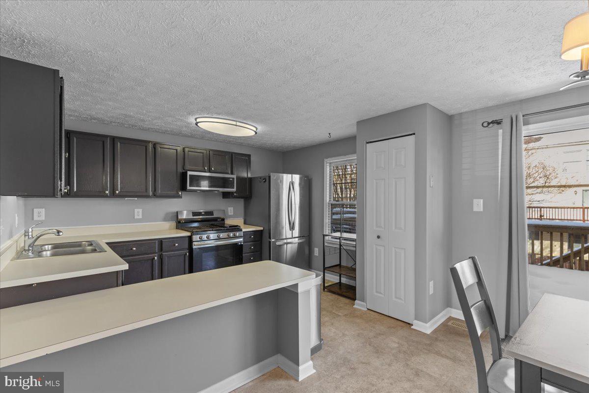 2408 Beechnut Place Odenton, MD 21113 - Photo 7 of 30 Gallery Image 7