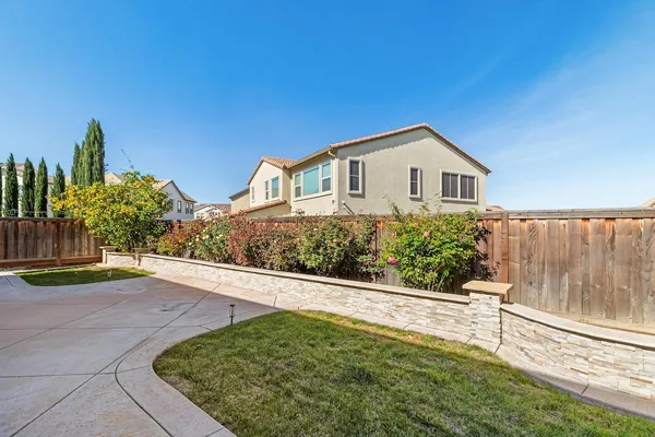 $899,000 | 2413 Augusta Avenue, Tracy, CA 95377