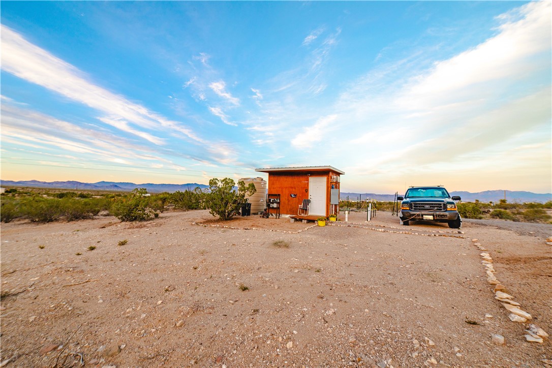 1597 Gisela Road Golden Valley, AZ 86413 - Photo 27 of 52 Yard