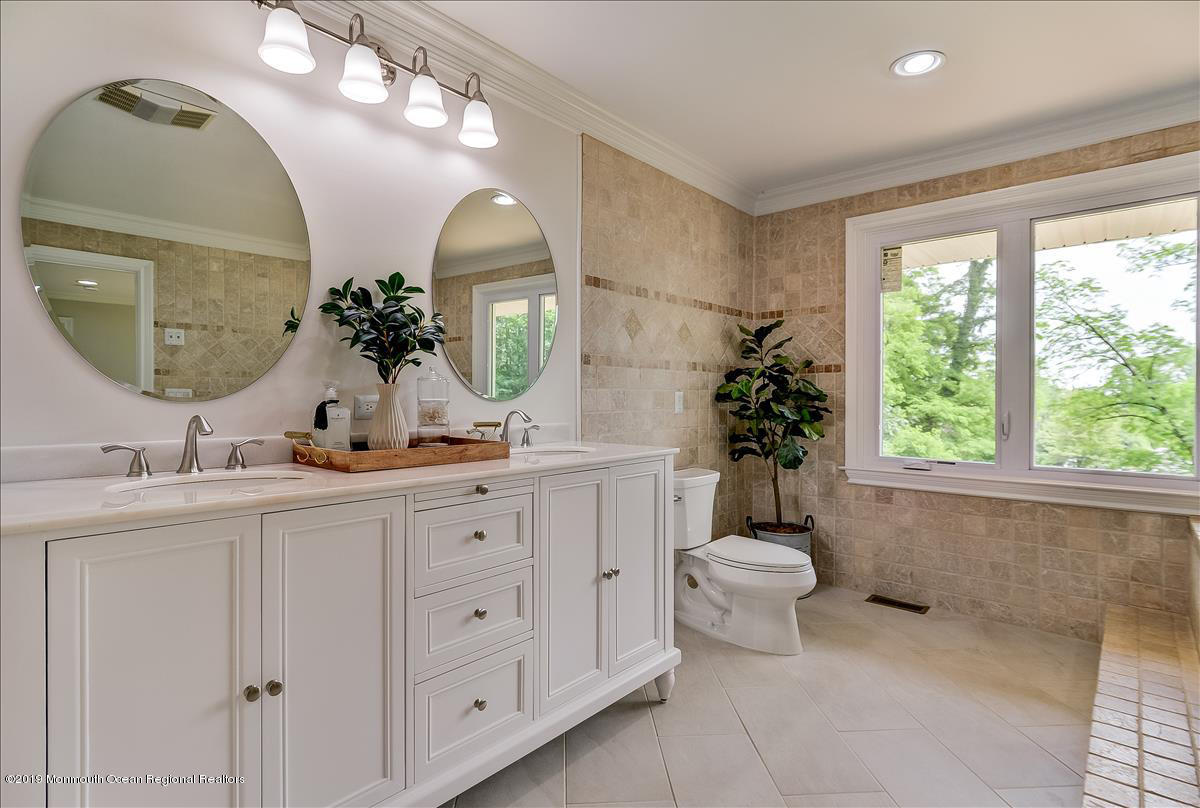 46 Centerville Road Holmdel, NJ 07733 - Photo 18 of 40 Master Bath