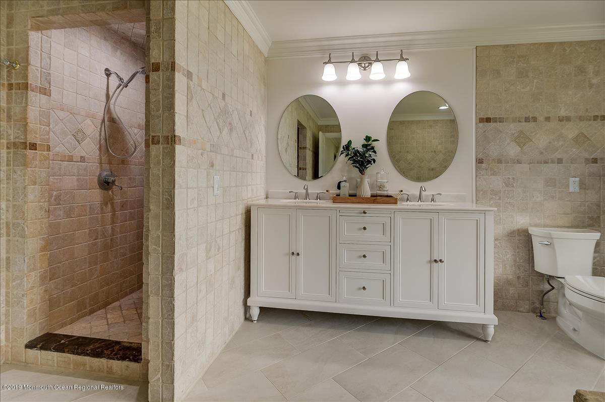 46 Centerville Road Holmdel, NJ 07733 - Photo 20 of 40 Master Bath