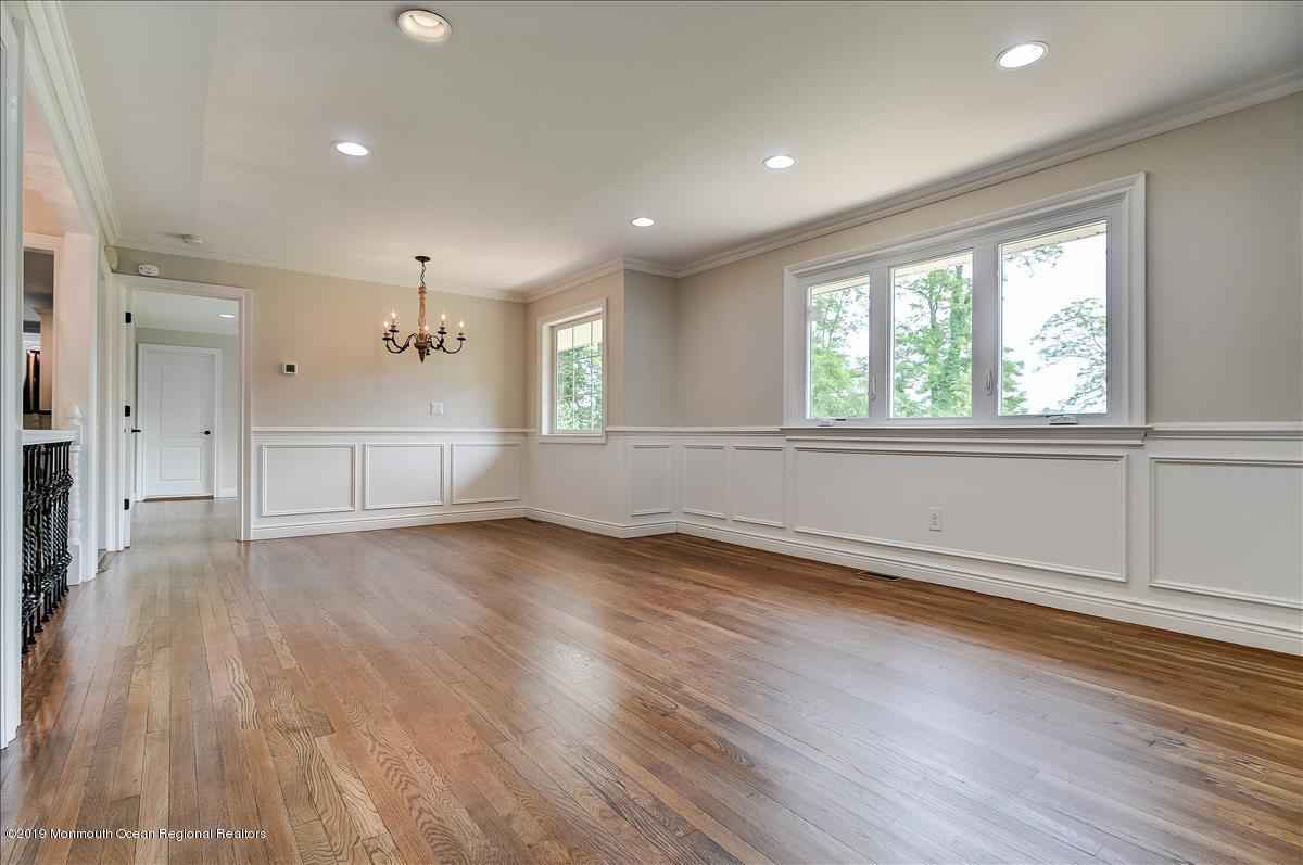 46 Centerville Road Holmdel, NJ 07733 - Photo 29 of 40 Living and Dining ROom