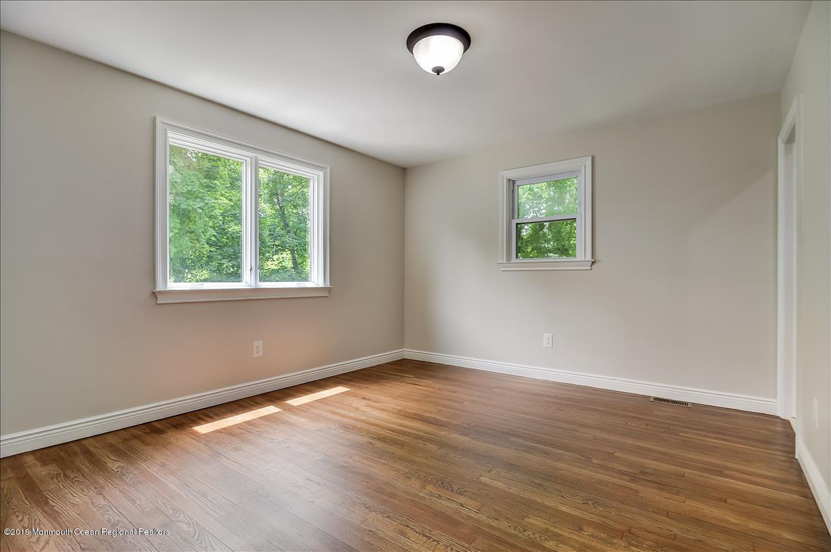 46 Centerville Road Holmdel, NJ 07733 - Photo 31 of 40 Princess Suite