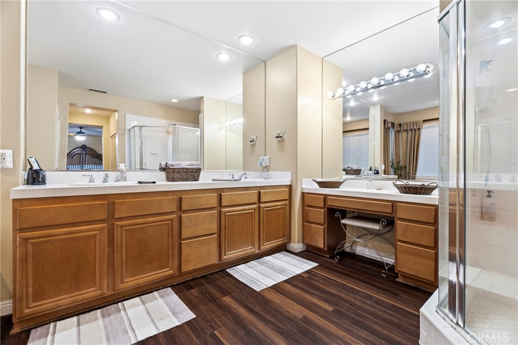 26004 Twain Place Stevenson Ranch, CA 91381 - Photo 26 of 44