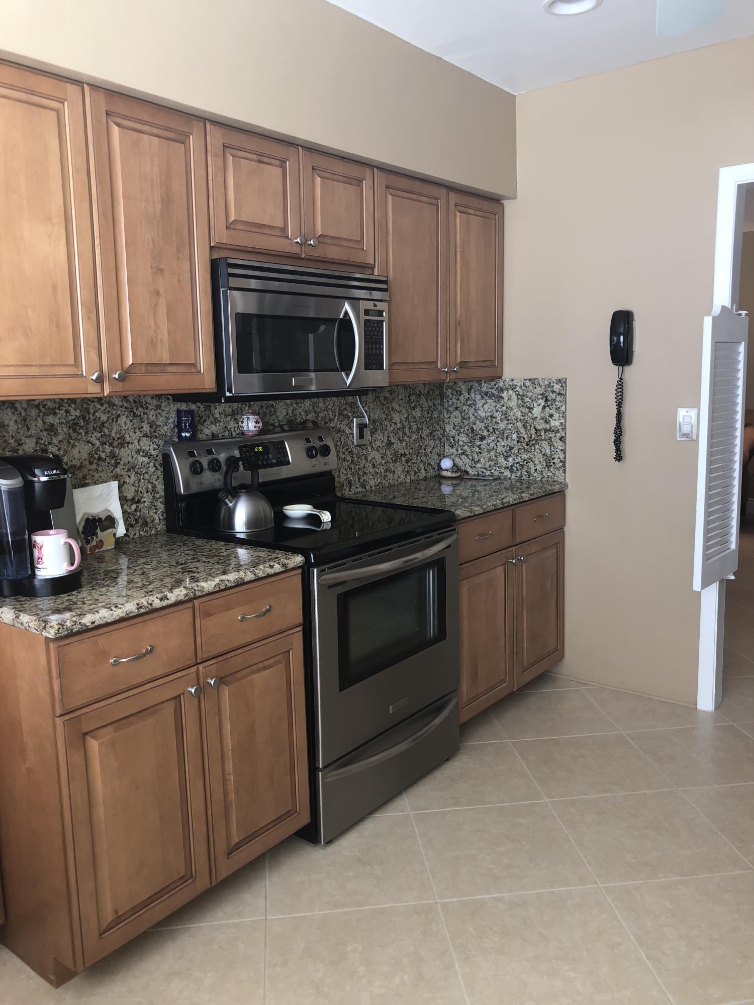 6237 Old Court Road, Unit 103 Boca Raton, FL 33433 - Photo 17 of 34 Kitchen