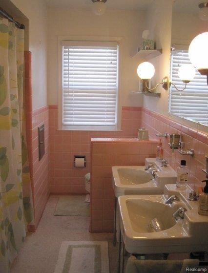 278 Lothrop Road Grosse Pointe, MI 48236 - Photo 4 of 20 1stFloorBath