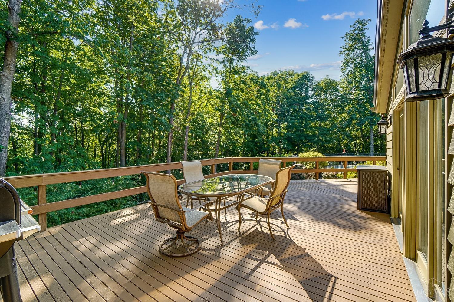 13 Locust Hill Road Cincinnati, OH 45245 - Photo 6 of 50 Gallery Image 6