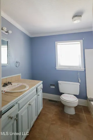 $262,000 | 804 South Cleveland Avenue, Brookhaven, MS 39601