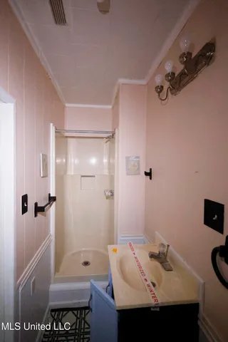 $262,000 | 804 South Cleveland Avenue, Brookhaven, MS 39601