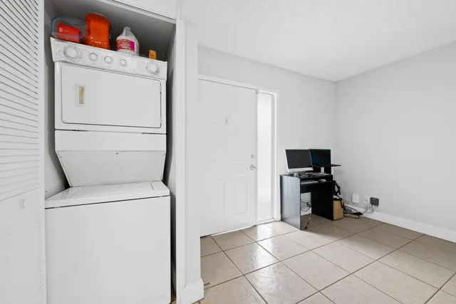 $205,000 | 3750 Northwest 115th Avenue, Unit 85, Coral Springs, FL 33065
