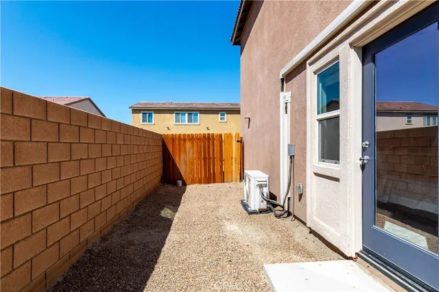 $2,950 | 50133 Camino Convento, Unit B, Coachella, CA 92236