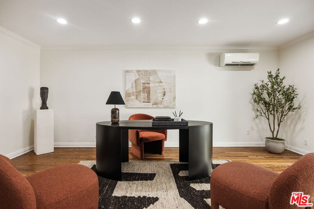 2229 Stradella Road Los Angeles, CA 90077 - Photo 21 of 37