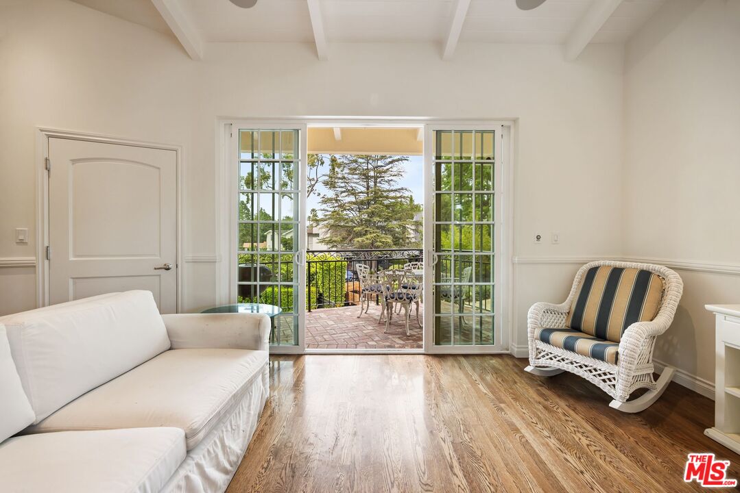 2229 Stradella Road Los Angeles, CA 90077 - Photo 27 of 37