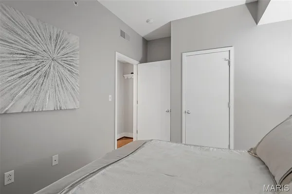 $209,000 | 314 North Broadway, Unit 803, St. Louis, MO 63102