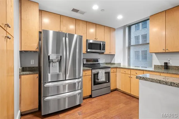 $209,000 | 314 North Broadway, Unit 803, St. Louis, MO 63102
