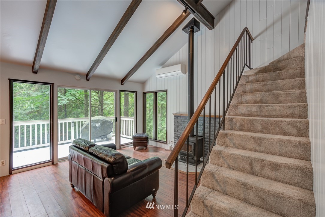 23 Hillside Place Bellingham, WA 98229 - Photo 3 of 25