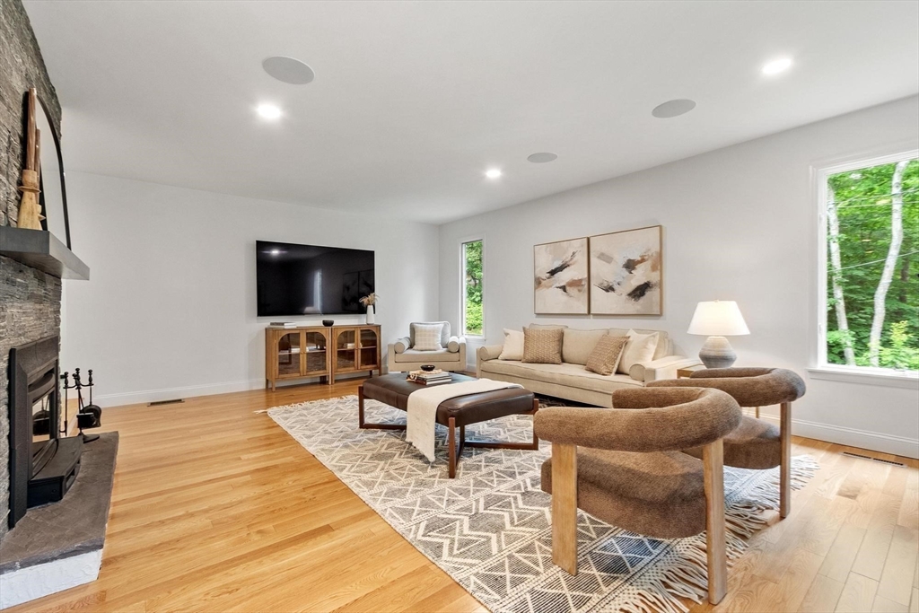 23 Revolutionary Road Concord, MA 01742 - Photo 9 of 30