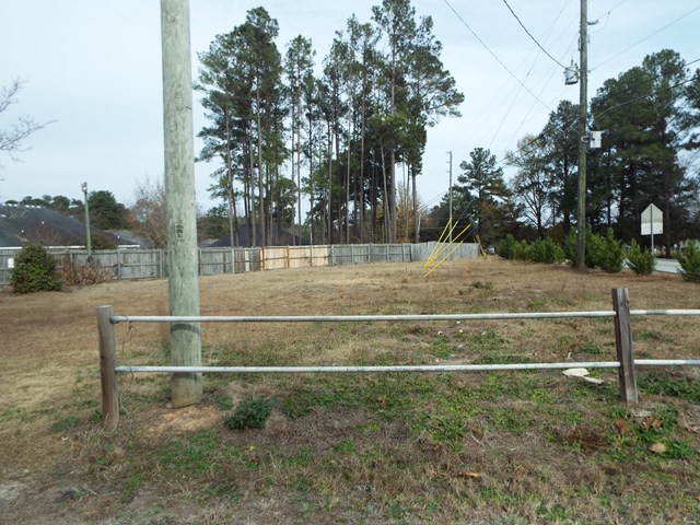 646 Gibbs Road Evans, GA 30809 - Photo 3 of 37