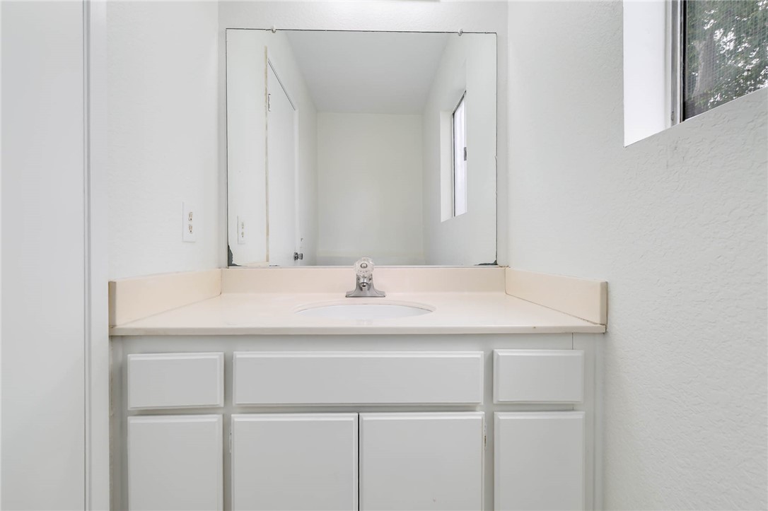 1188 West Van Koevering Street Rialto, CA 92376 - Photo 16 of 38