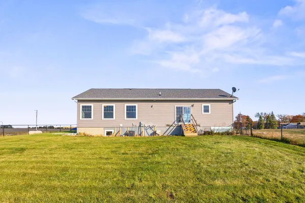 $439,900 | 4642 Gulden Avenue Northwest, Maple Lake, MN 55358