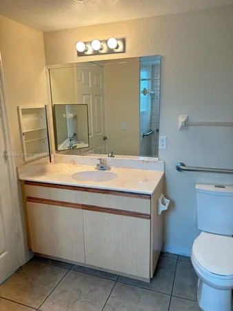 $1,588 | 1551 Northwest 36th Street, Unit 409, Miami, FL 33142