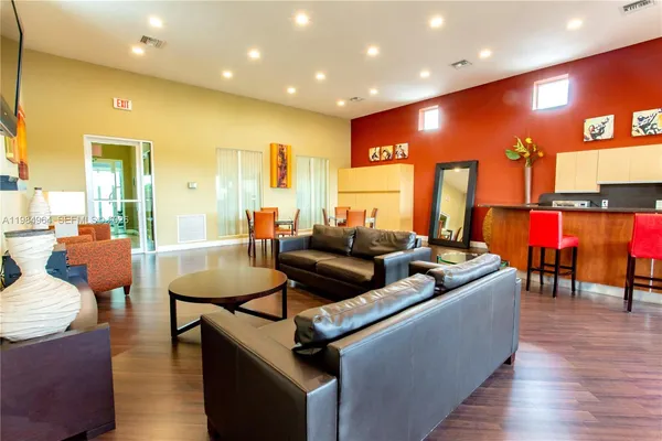 $1,588 | 1551 Northwest 36th Street, Unit 409, Miami, FL 33142