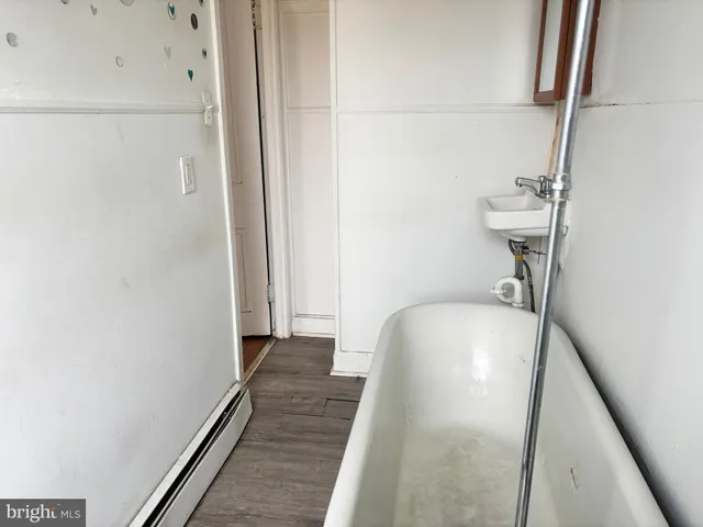 $950 | 2366-70 North 4th Street, Philadelphia, PA 19133