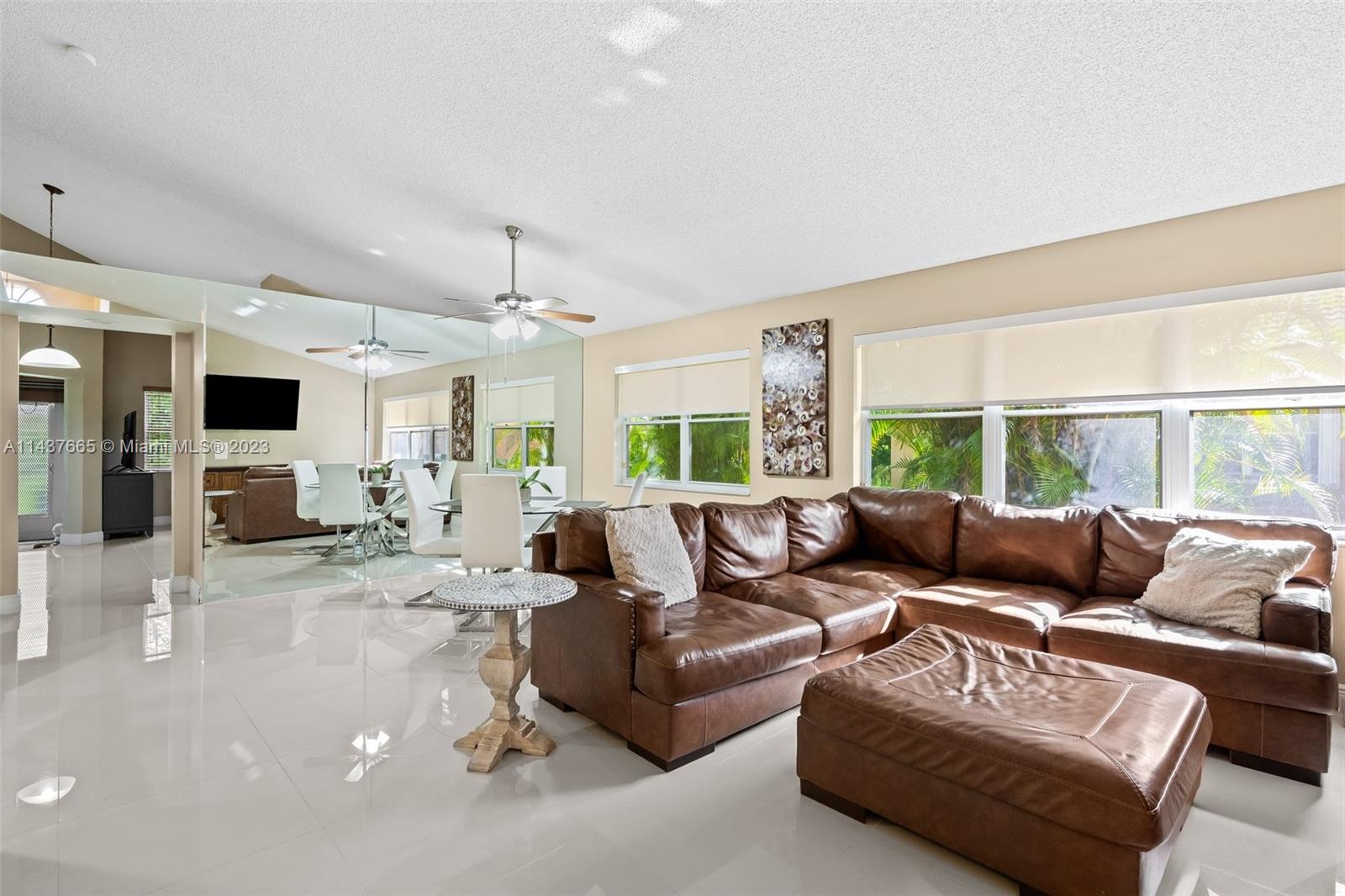 11001 Ladera Lane, Unit C Boca Raton, FL 33498 - Photo 2 of 31 Gallery Image 2