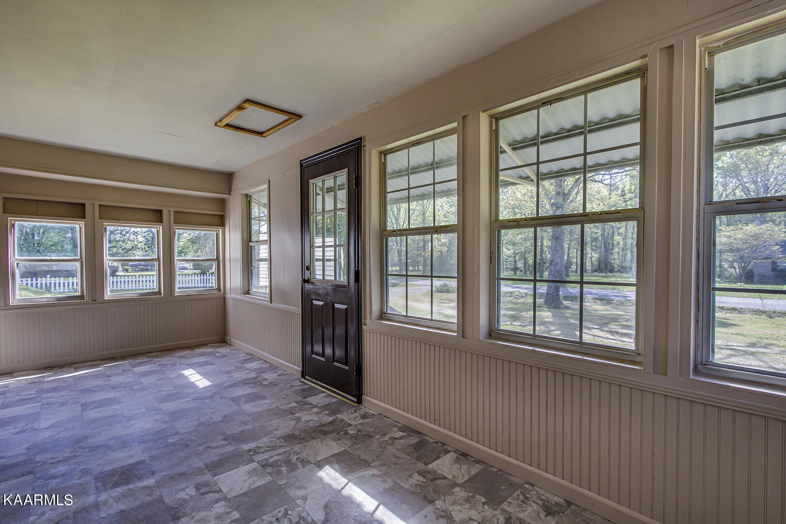 4058 Cottonport Road Decatur, TN 37322 - Photo 4 of 49 04_CottonportRd_4058-Home1_SunRoom01