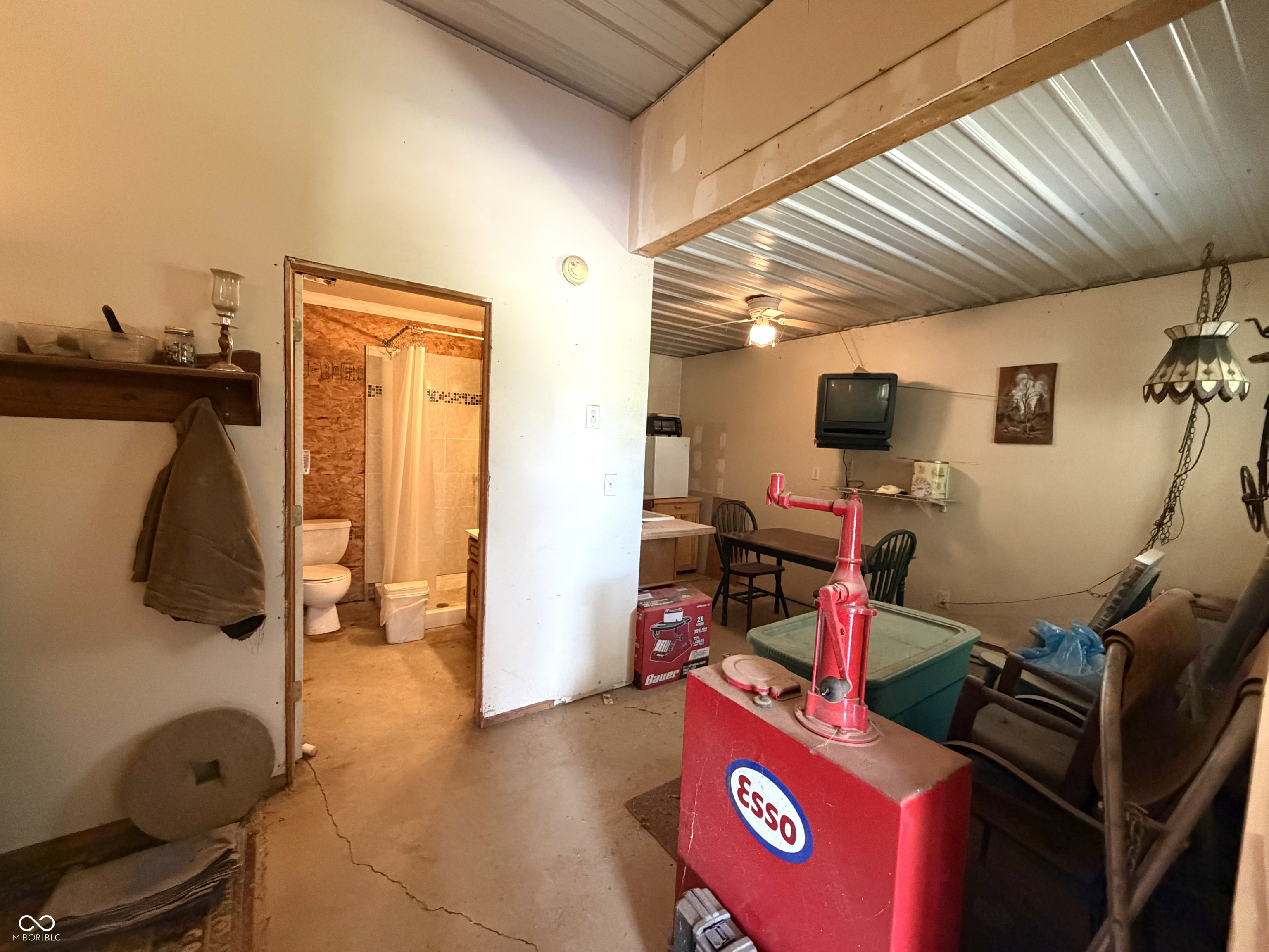 5307 West Division Road Tipton, IN 46072 - Photo 20 of 39