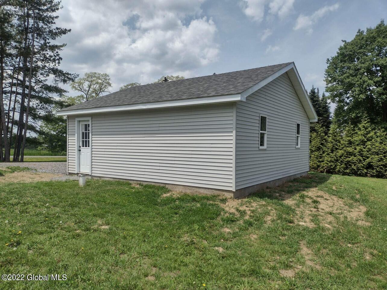 181 Morrow Road Perth, NY 12010 - Photo 17 of 27 1471E687-5905-4E70-8D71-ED0F859256D9