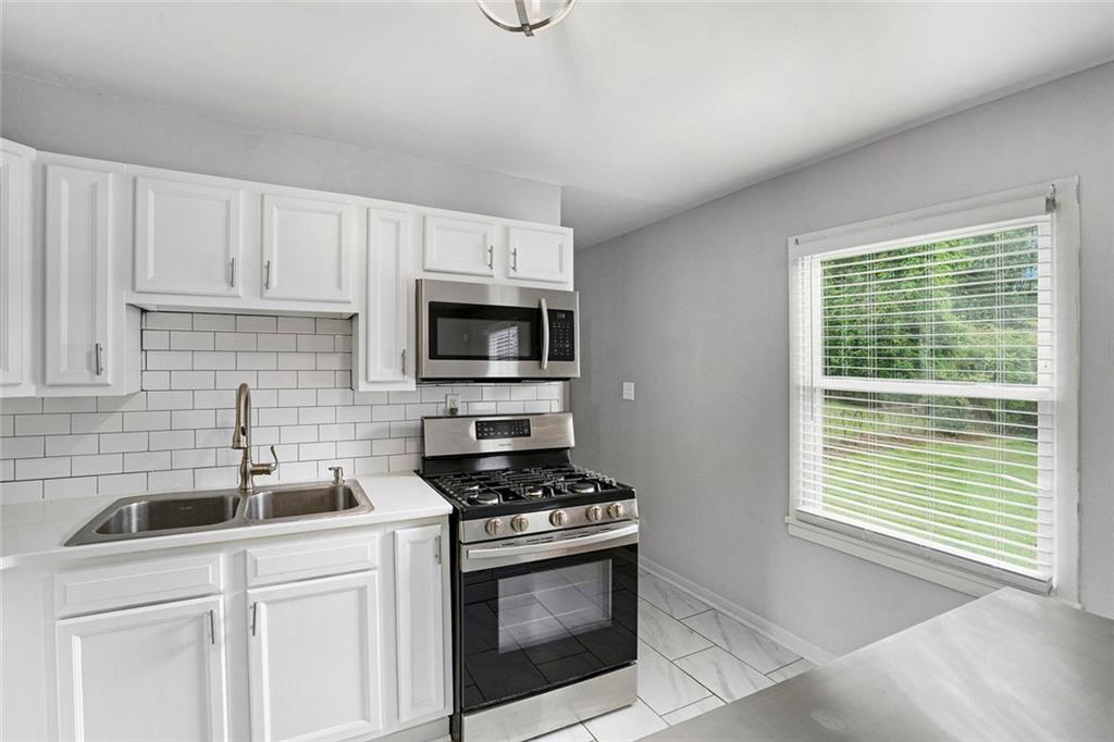 3650 Croft Place Northwest Atlanta, GA 30331 - Photo 6 of 18