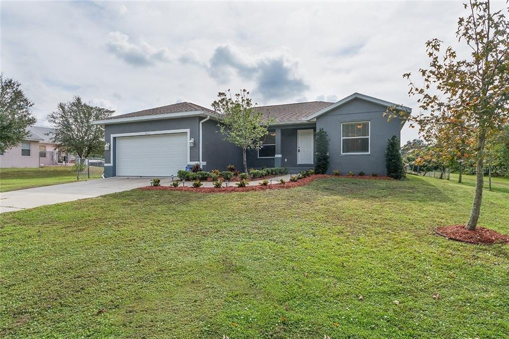 3007 Roman Road Palmetto, FL 34221 - Photo 1 of 1 Freshly painted outside