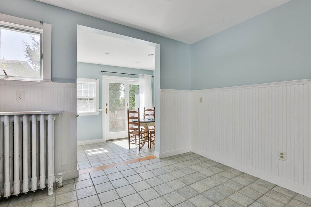 5 Addison Street Gloucester, MA 01930 - Photo 12 of 29