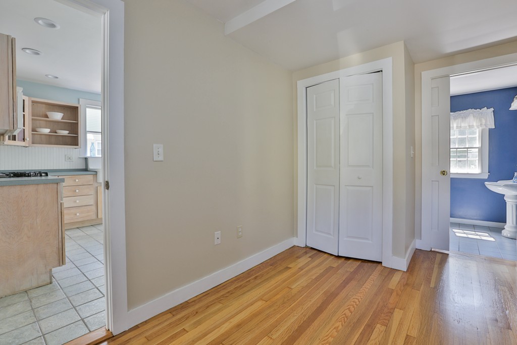 5 Addison Street Gloucester, MA 01930 - Photo 18 of 29