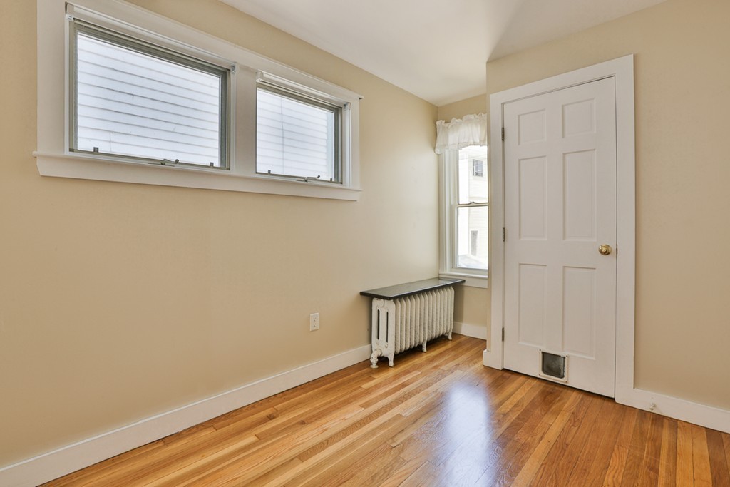 5 Addison Street Gloucester, MA 01930 - Photo 19 of 29