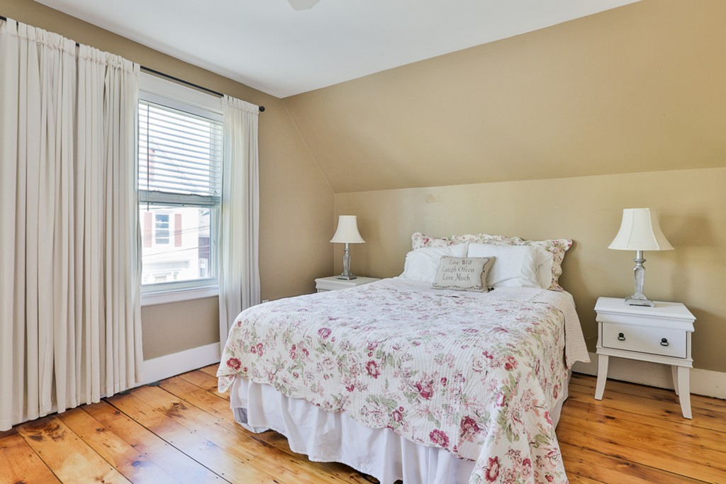 5 Addison Street Gloucester, MA 01930 - Photo 23 of 29