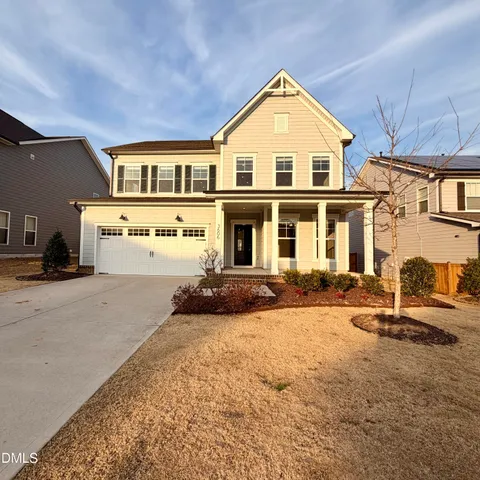 $2,995 | 3606 Autumn Creek Drive, Fuquay-Varina, NC 27526