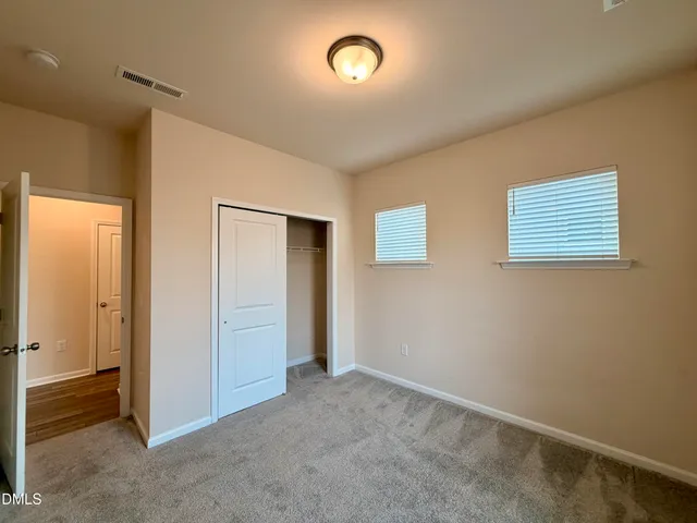 $2,995 | 3606 Autumn Creek Drive, Fuquay-Varina, NC 27526