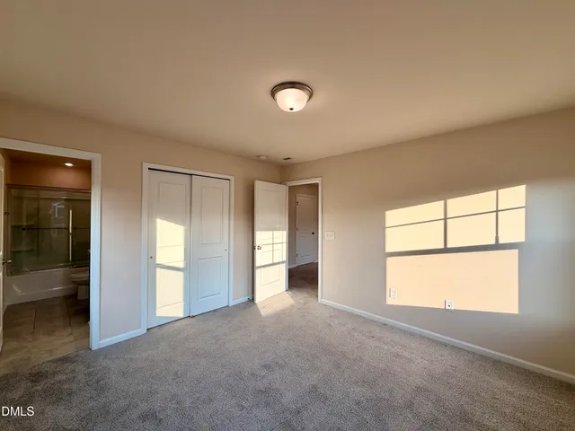 $2,995 | 3606 Autumn Creek Drive, Fuquay-Varina, NC 27526